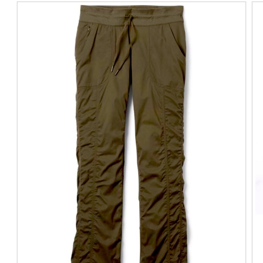 EUC The North Face Aphrodite pant 2.0.